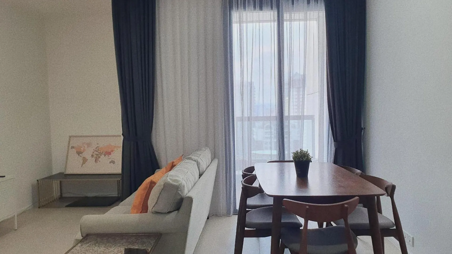 Arcoris Mont Kiara Kuala Lumpur公寓 公寓