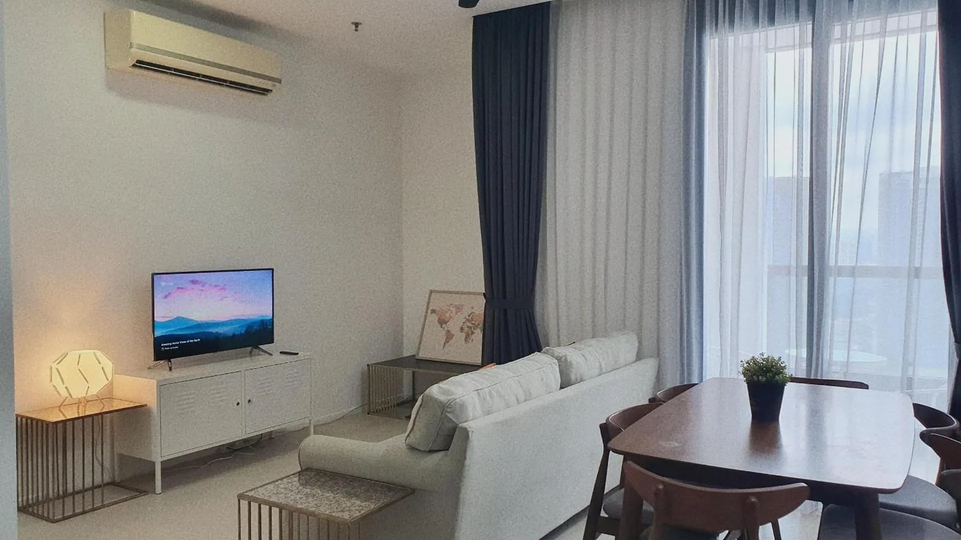 公寓 Arcoris Mont Kiara Kuala Lumpur公寓